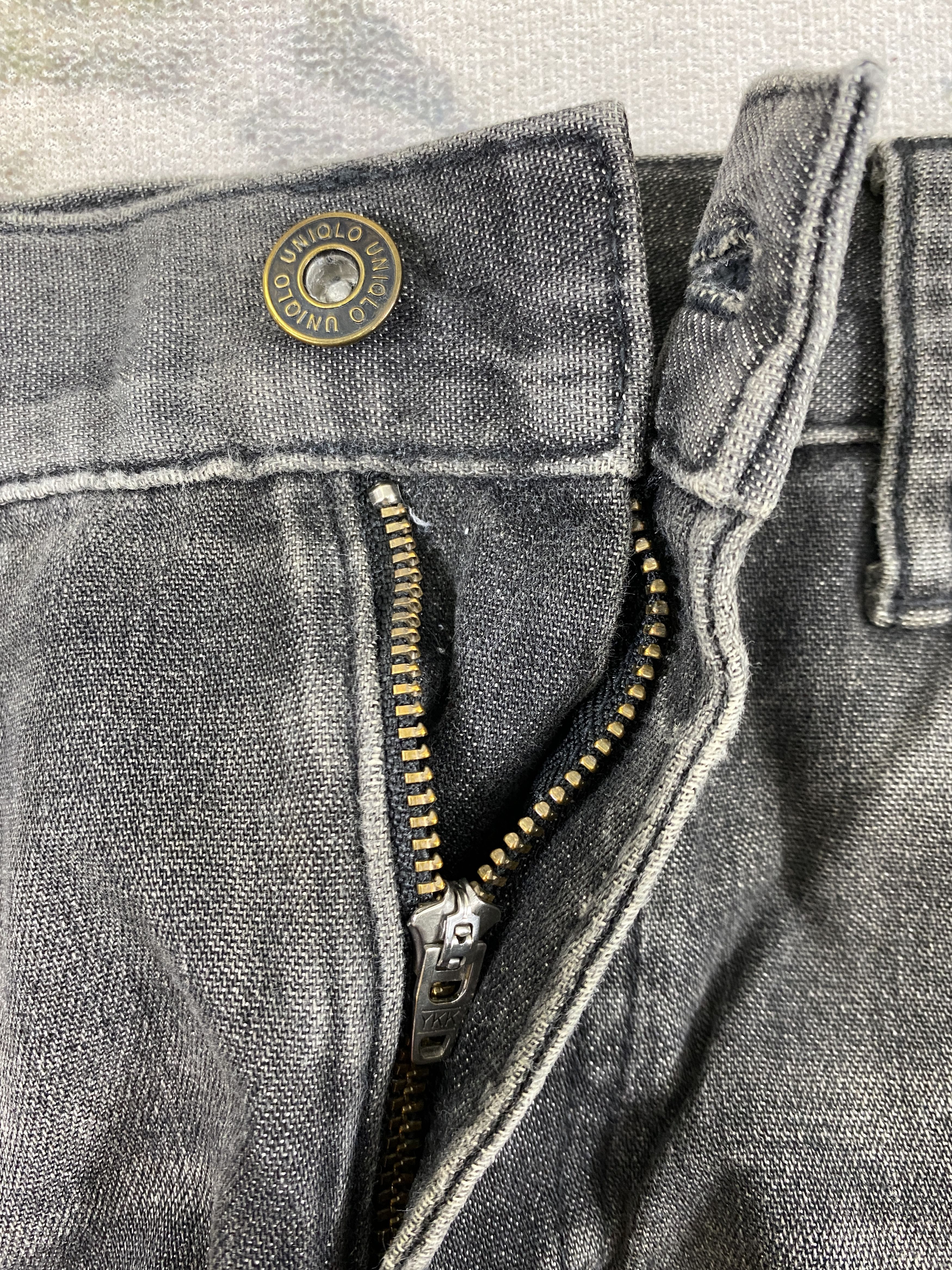 If Six Was Nine Distressed Black Uniqlo Jeans 30x27.5 Denim- JN3730 Size US 30 / EU 46 - 6 Thumbnail