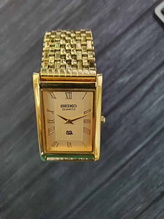 Other Vintage Seiko Tank Gorgeous Champaign Dial Milanese band | Grailed