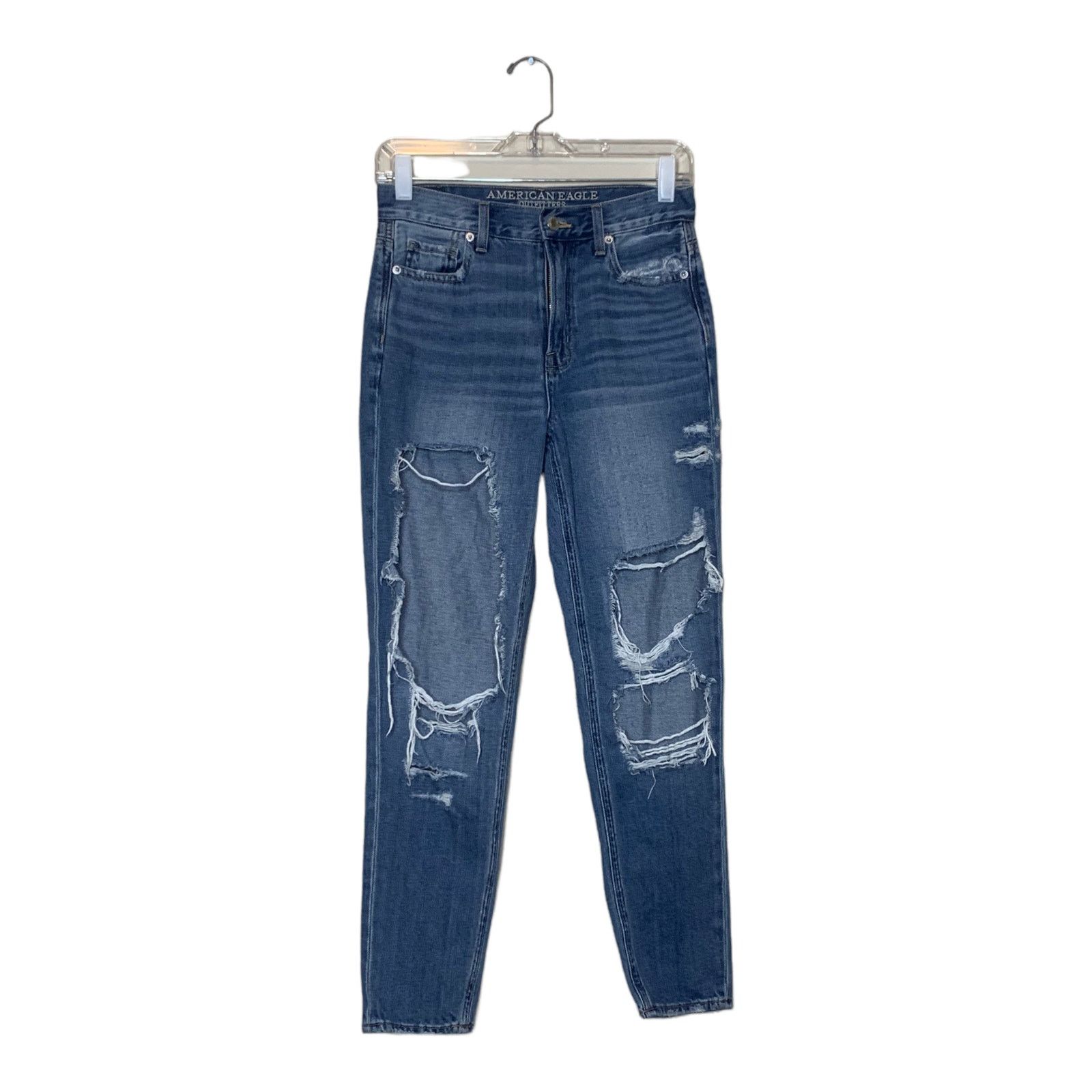 American Eagle Outfitters American Eagle distressed mom jeans size 0 Size 25" / US 0 / IT 36 - 8 Thumbnail