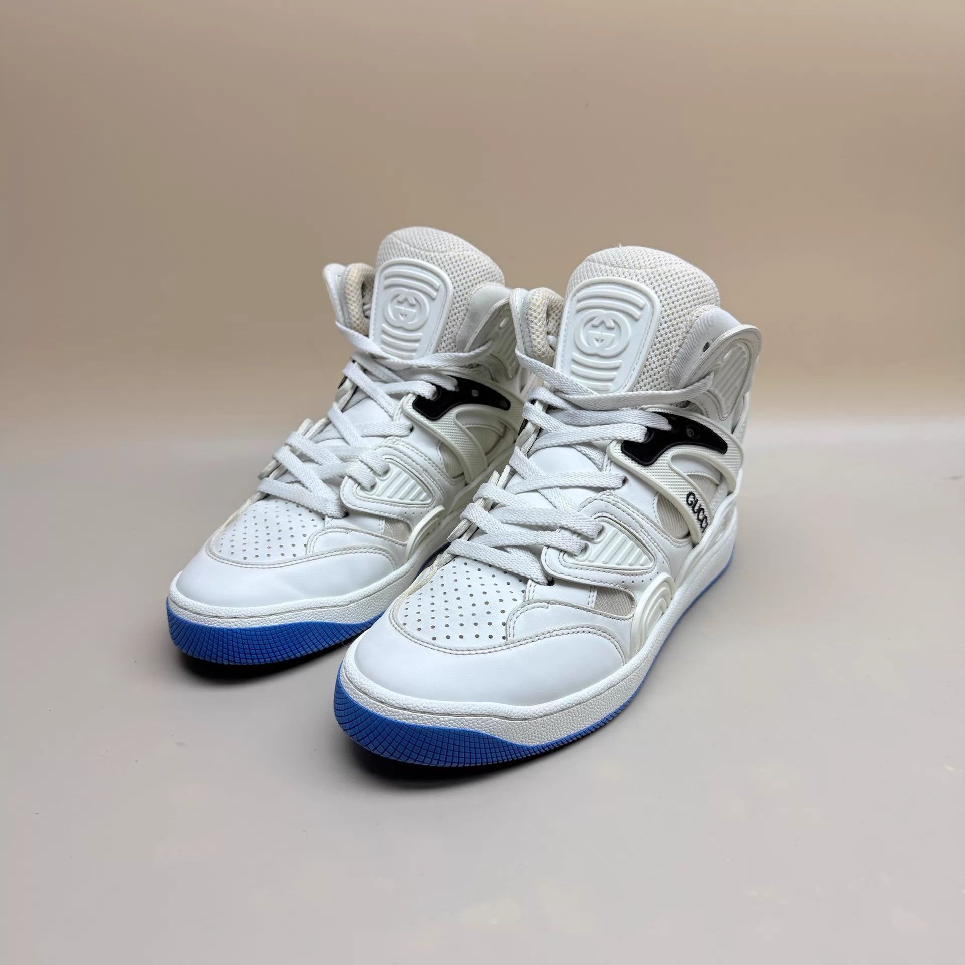 Gucci GUCCI Basket White & Blue Sneaker 35 99 New Size US 4.5 / IT 34.5 - 1 Thumbnail