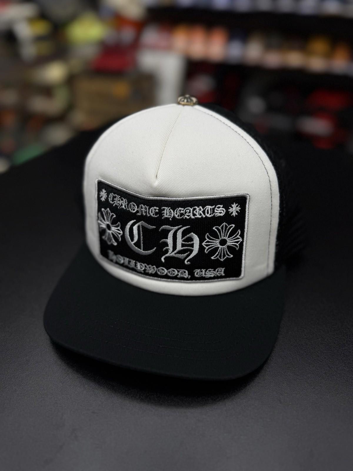 Chrome Hearts Chrome Hearts Black Patch Trucker Hollywood White Hat Size ONE SIZE - 2 Thumbnail