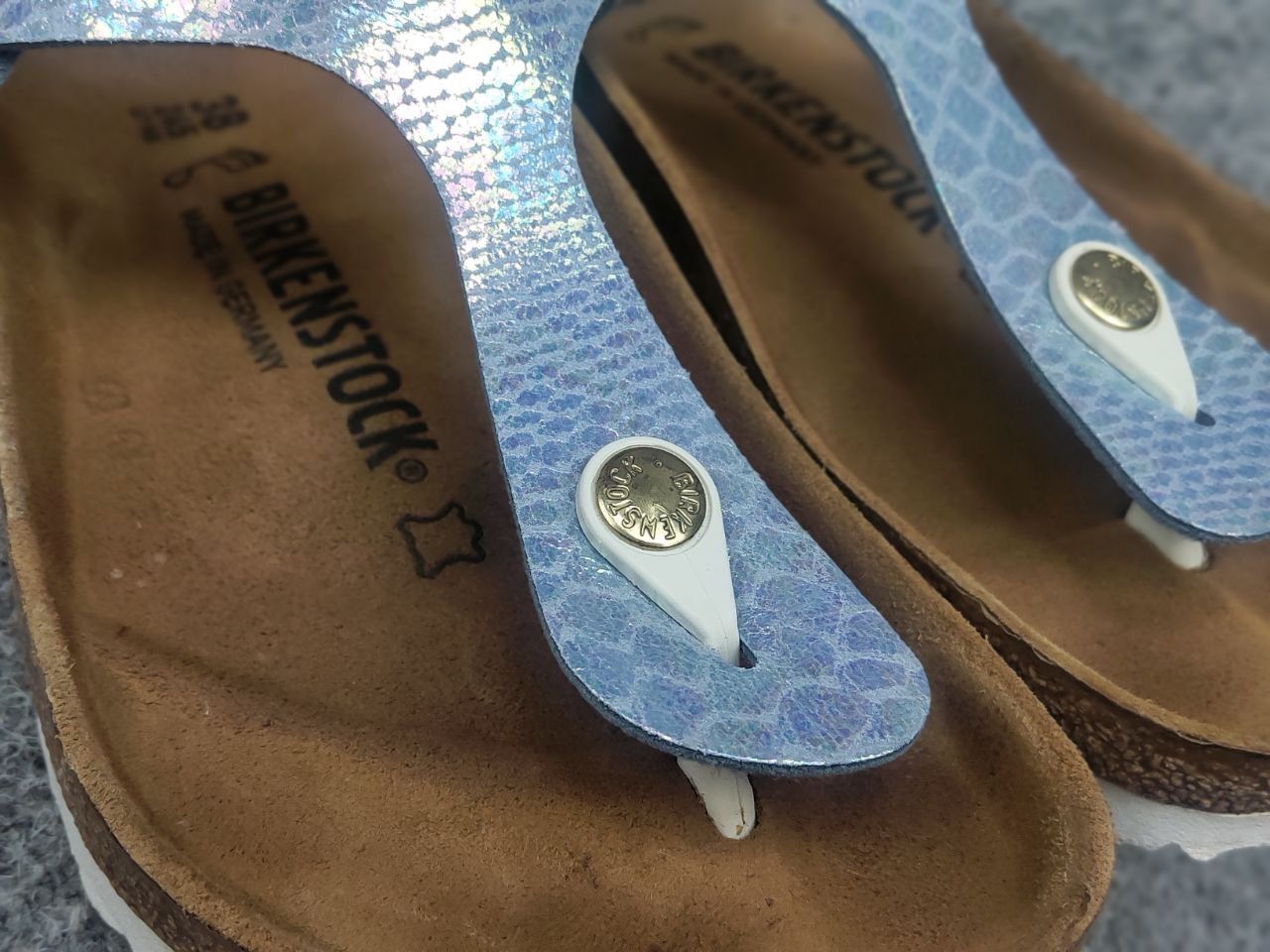 Birkenstock Birkenstock gizeh bf shiny snake Orthopedic slippers sandals Size US 8 / IT 38 - 12 Thumbnail