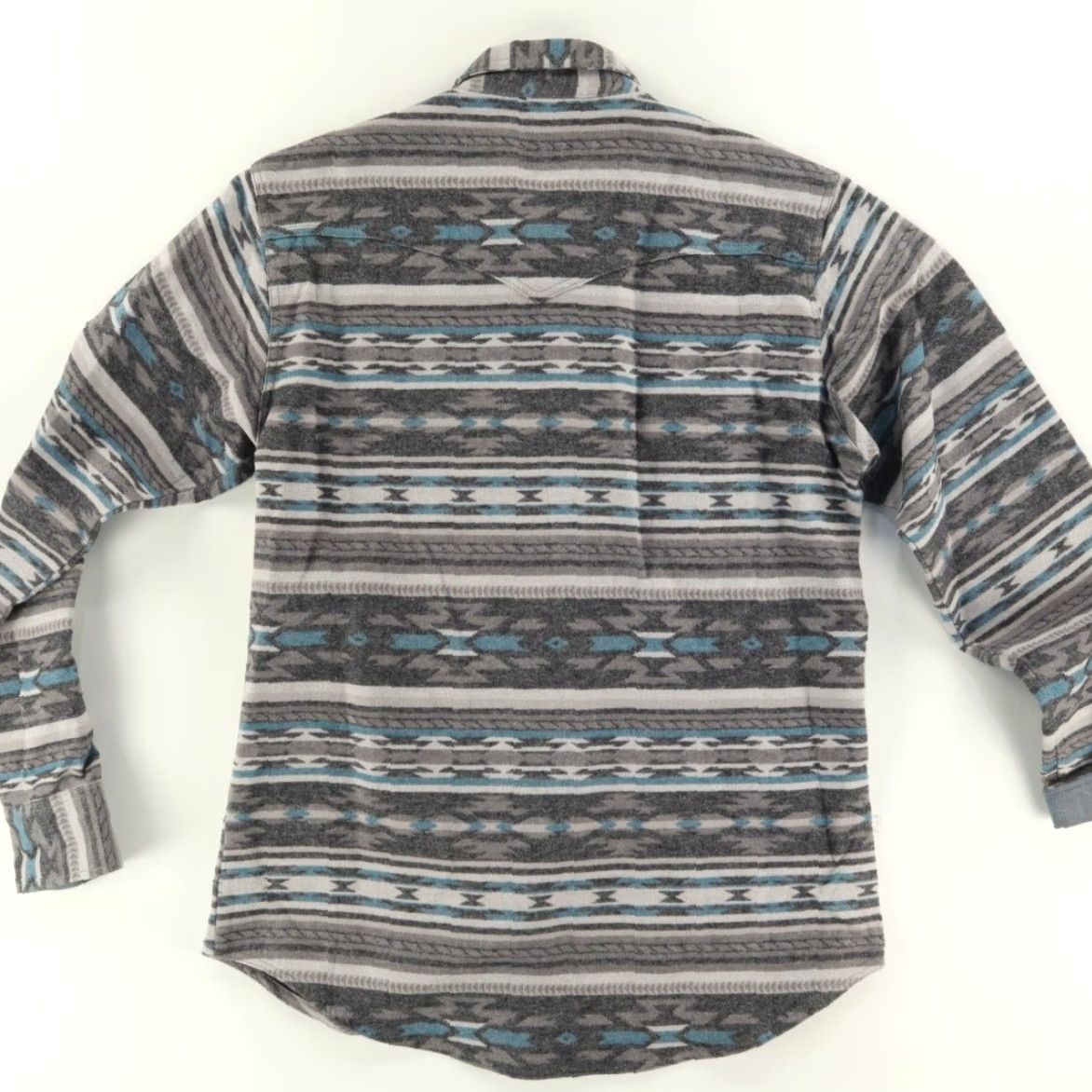 Wrangler Wrangler Aztec Flannel Pearl Snap Shirt Gray Men's XLT Shirt Size US XL / EU 56 / 4 - 4 Thumbnail