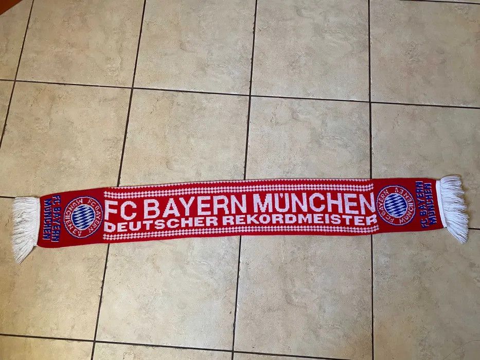 Other BAYERN MUNCHEN F.C. Unique Football Scarf - UNIQUE Size ONE SIZE - 2 Thumbnail