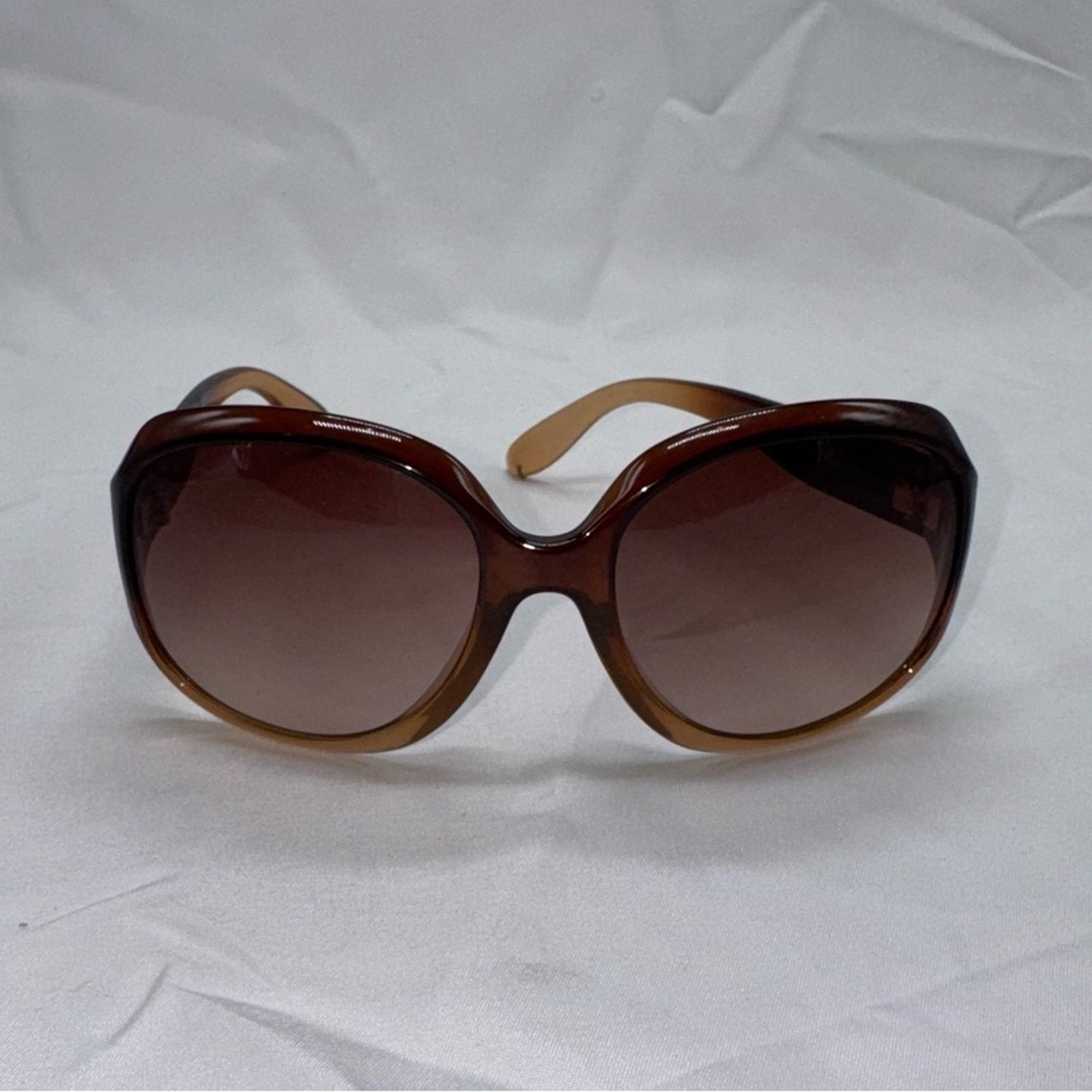 Chloe VTG Large Chloe sunglasses Size ONE SIZE - 2 Thumbnail