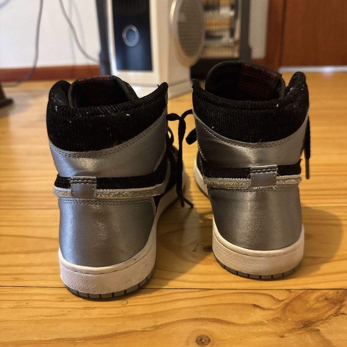 Jordan Brand Aleali May x Air Jordan 1 Retro High OG ‘Satin Shadow’ Size US 8 / EU 41 - 4 Thumbnail