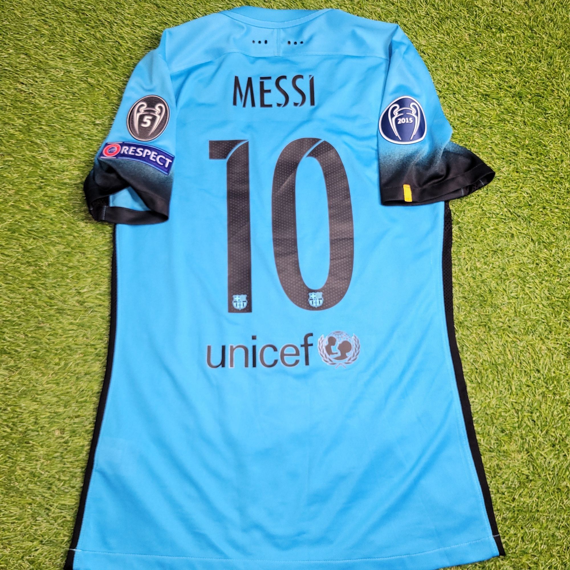 Nike Messi Barcelona PLAYER ISSUE 2015 2016 Away Soccer Jersey M Size US M / EU 48-50 / 2 - 1 Thumbnail