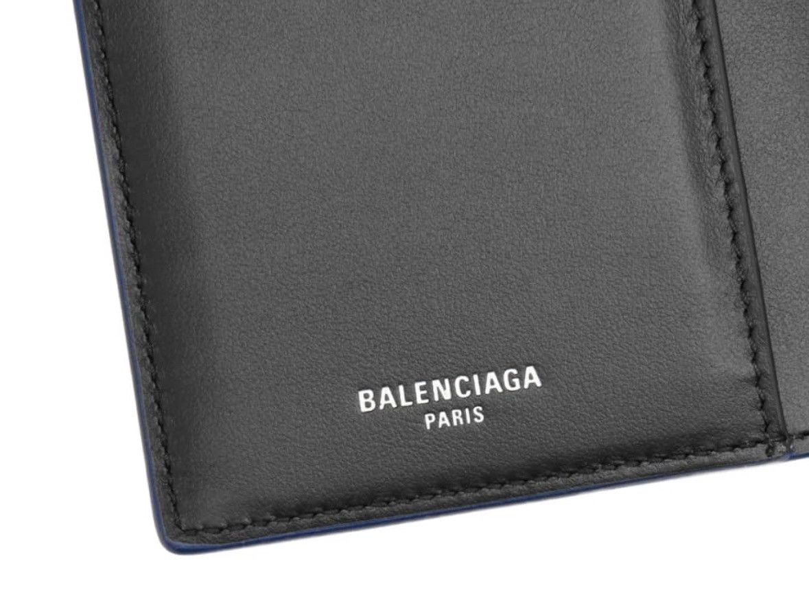 Balenciaga Balenciaga Passport Holder Size ONE SIZE - 3 Thumbnail
