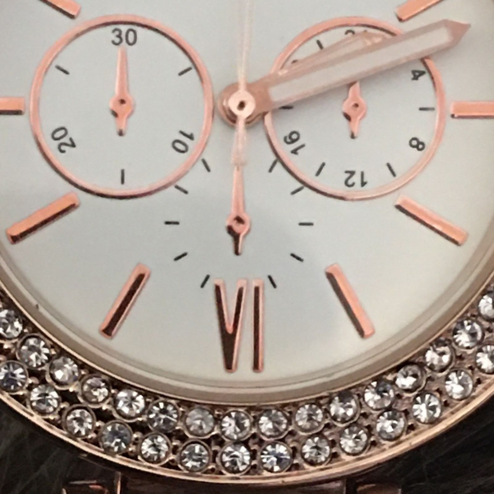 Other Ladies rose gold tone rhinestone cuff watch Size ONE SIZE - 6 Thumbnail