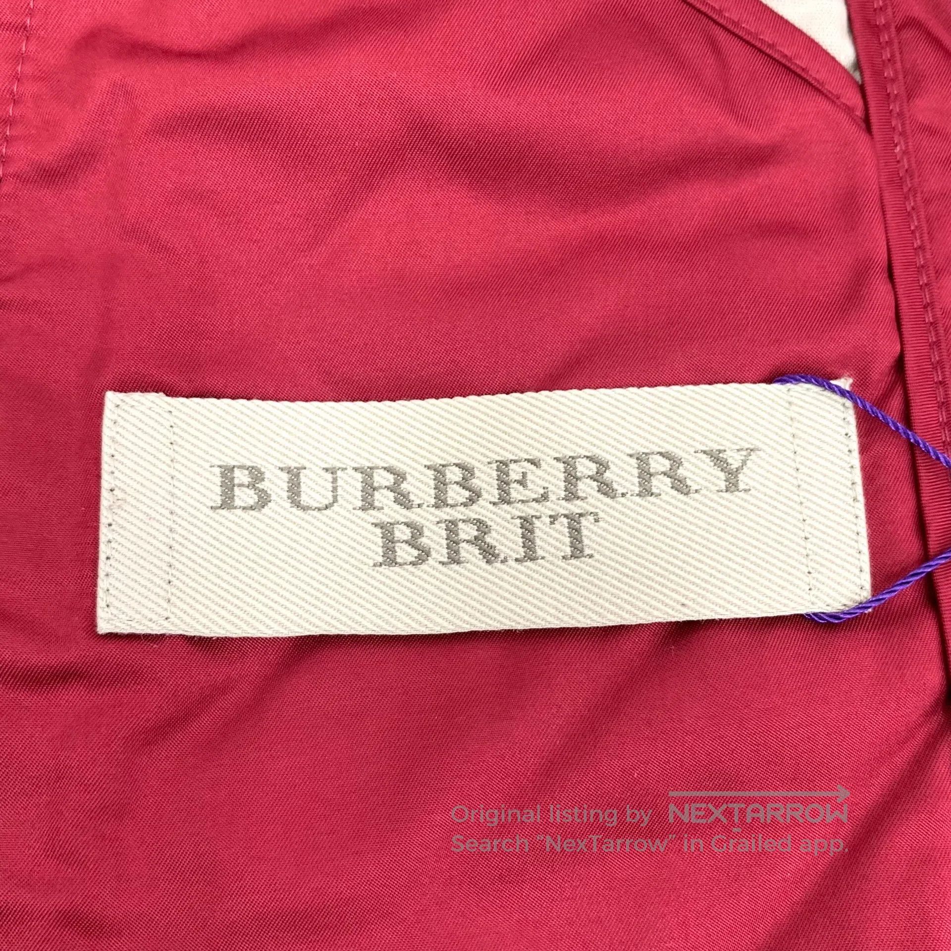 Burberry Burberry Red diamond pattern lapel single-breasted long sl Size US S / EU 44-46 / 1 - 5 Thumbnail