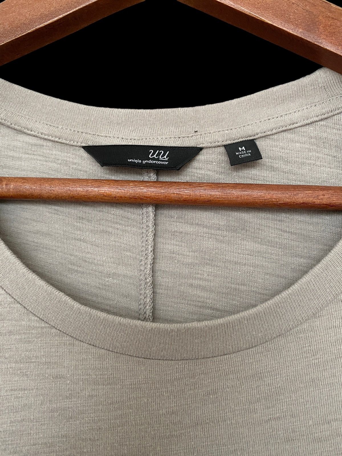 Japanese Brand × Uniqlo × Vintage Vintage Japanese Brand Uniqlo Undercover T-shirt 2000s Size US M / EU 48-50 / 2 - 4 Thumbnail