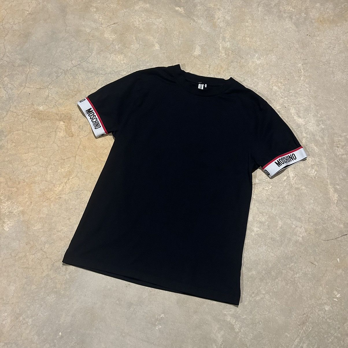 Designer × Moschino Moschino Underwear Tape Cuff Sleeve Tee Essential Rare Size US S / EU 44-46 / 1 - 2 Thumbnail
