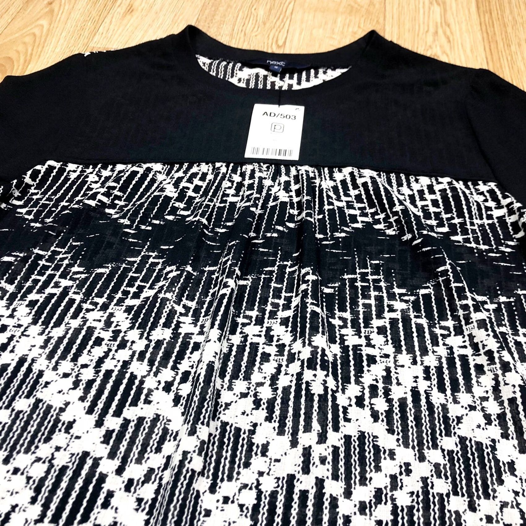 NEXT VINTAGE? No — wait: Next Navy & Black Long Sleeve Top UK 10 Women’s BNWT NEW Size L / US 10 / IT 46 - 3 Thumbnail