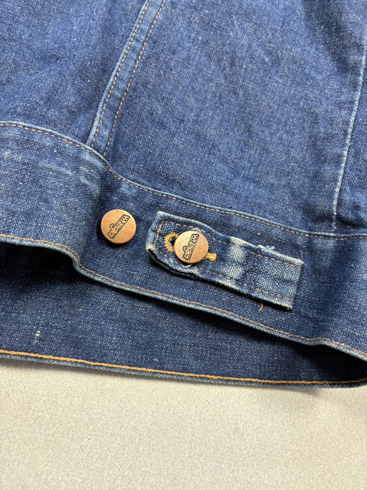 Wrangler Vintage Wrangler Denim Trucker Jacket Black Tag 80s Rare Size US S / EU 44-46 / 1 - 13 Thumbnail