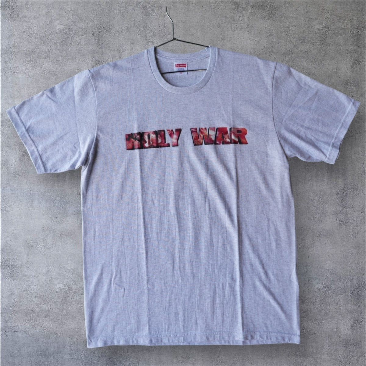 Supreme BRAND NEW SUPREME HOLY WAR TEE “ASH GREY” SIZE M Size US M / EU 48-50 / 2 - 1 Thumbnail