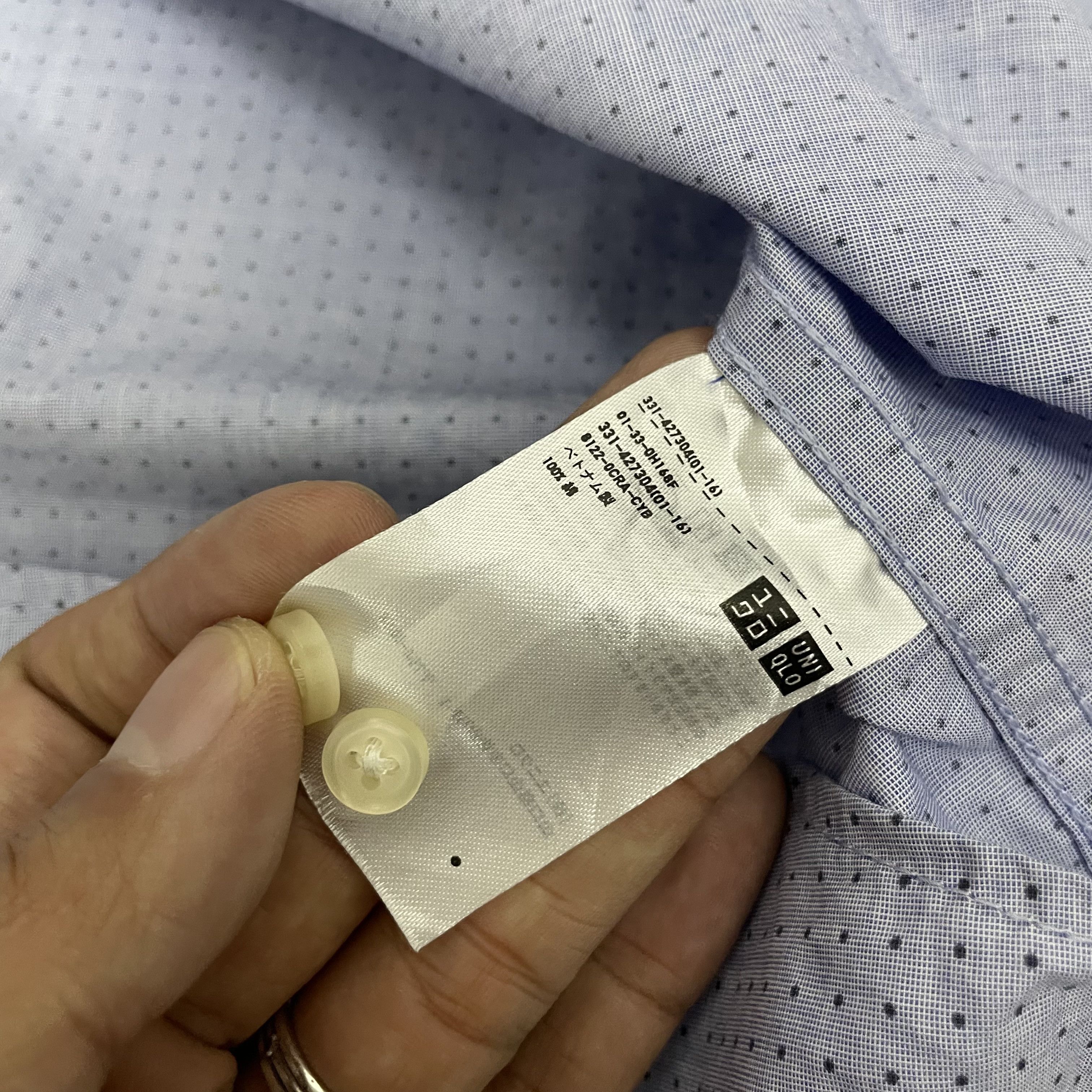 Japanese Brand × Uniqlo ⭐️SALE⭐️ [XL] UNIQLO OXFORD SHIRT Size US XL / EU 56 / 4 - 5 Thumbnail