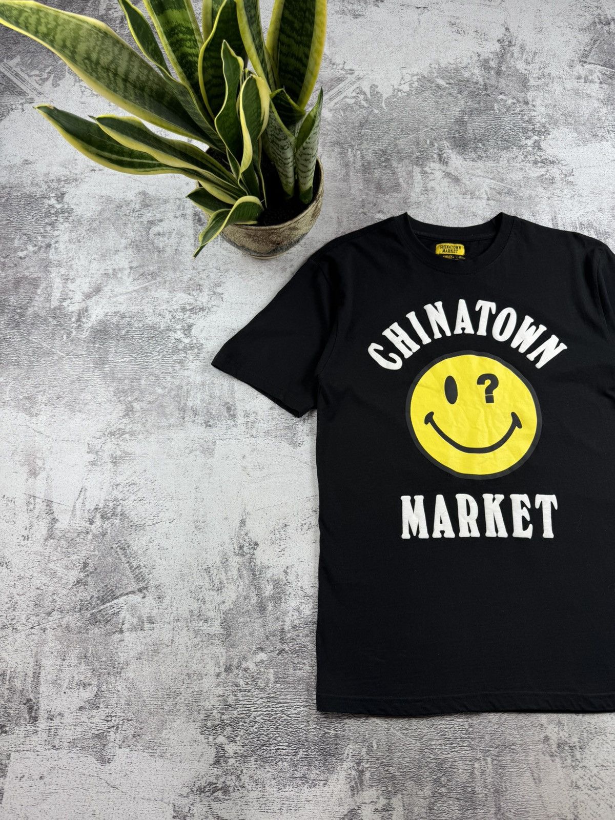 Japanese Brand Chinatown Market Smiley Men’s Medium Black Hip Hop Rap Cotton T Shirt Tee Jersey Size US M / EU 48-50 / 2 - 2 Thumbnail