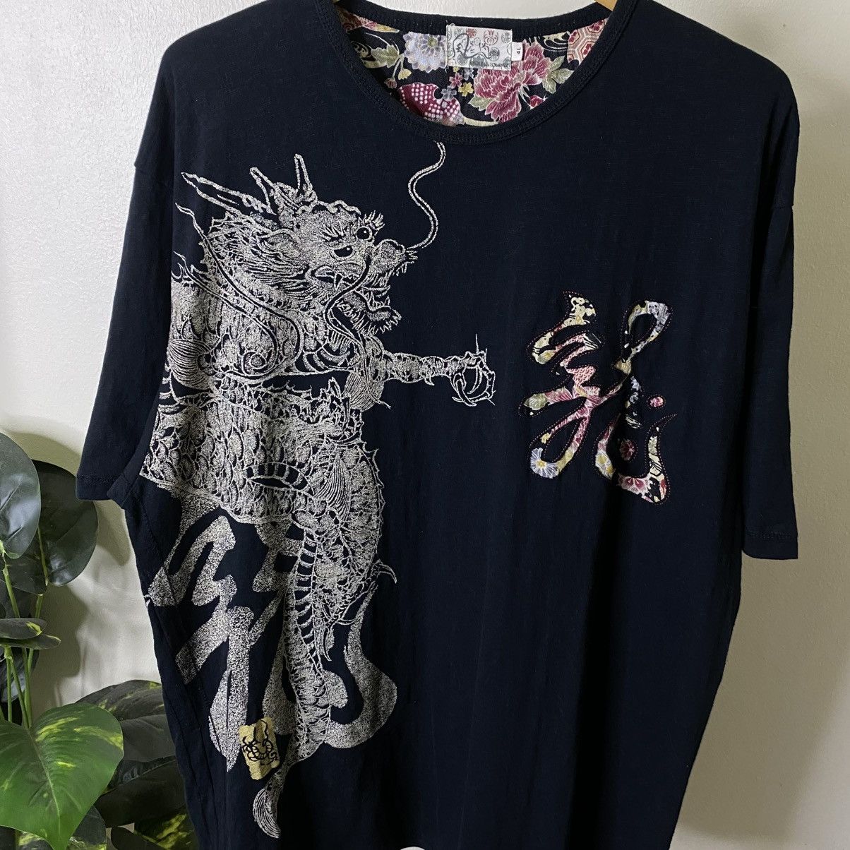Japanese Brand Dragon Sukajan Motive Ed Hardy Karakuri Tamashii Style Tee Size US XXL / EU 58 / 5 - 2 Thumbnail