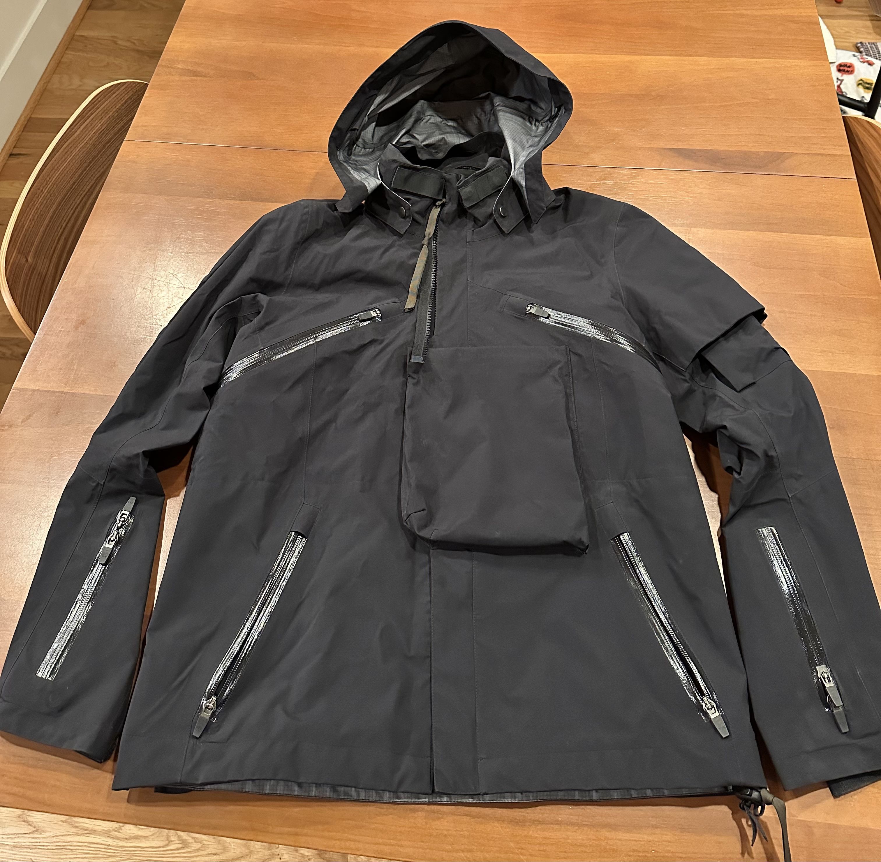 Acronym ACRONYM jacket J1A-GTKR-BKS | Grailed