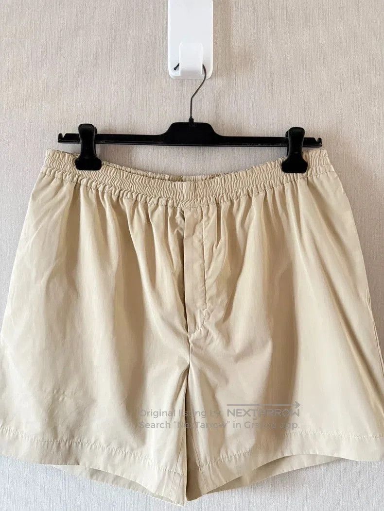 The Row The Row Gerhardt Beige Casual Shorts. Size US 38 / EU 54 - 2 Thumbnail