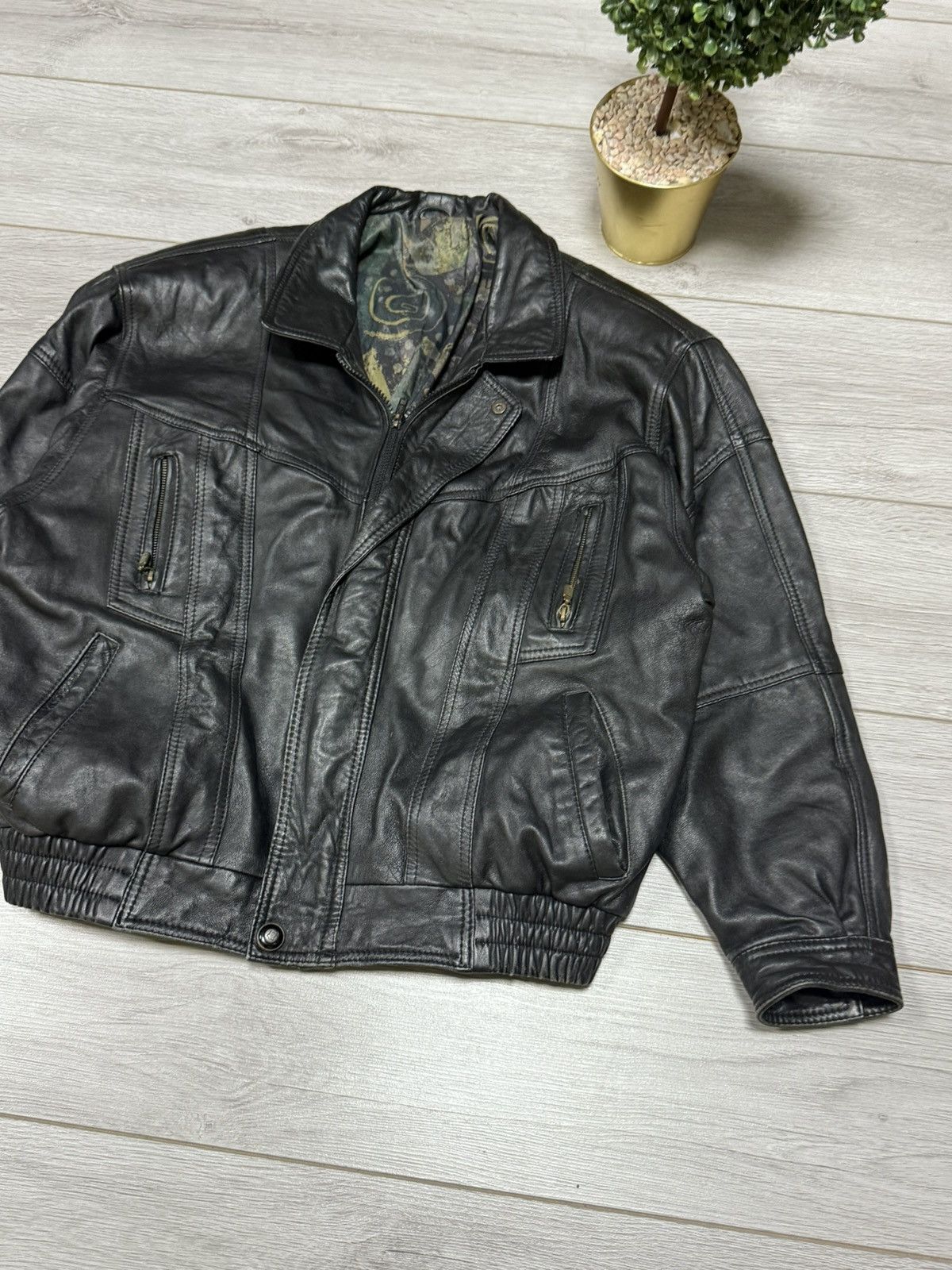 Genuine Leather leather bomber jacket zip vintage wide Size US M / EU 48-50 / 2 - 4 Thumbnail