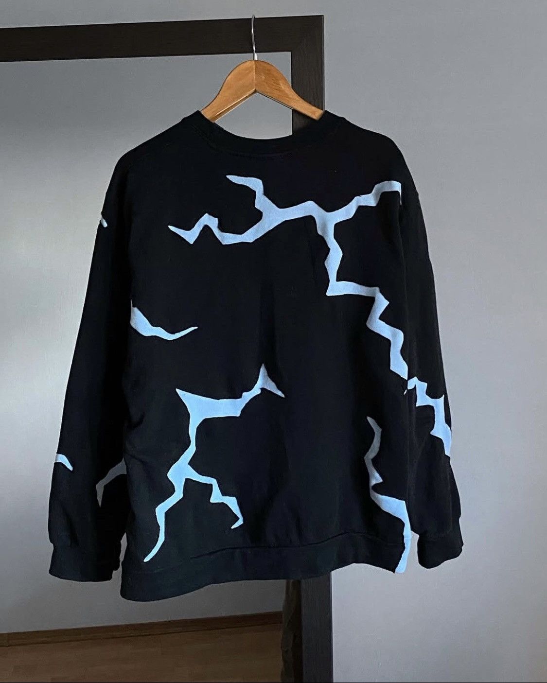 Nike Nike cracks reworked sweatshirt Size US L / EU 52-54 / 3 - 6 Thumbnail