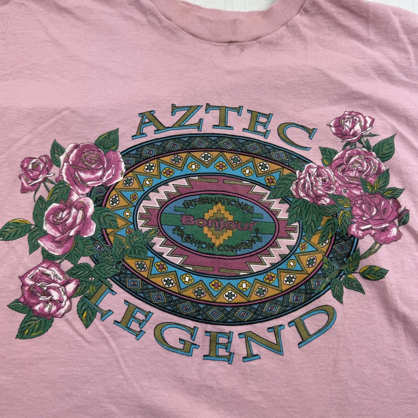 Vintage VINTAGE BonJour Crop Top Shirt Womens Large Pink Aztec 90s T-Shirt Cropped Crew Neck Short Sleeve Womens L Pink Aztec 90s Size L / US 10 / IT 46 - 2 Thumbnail