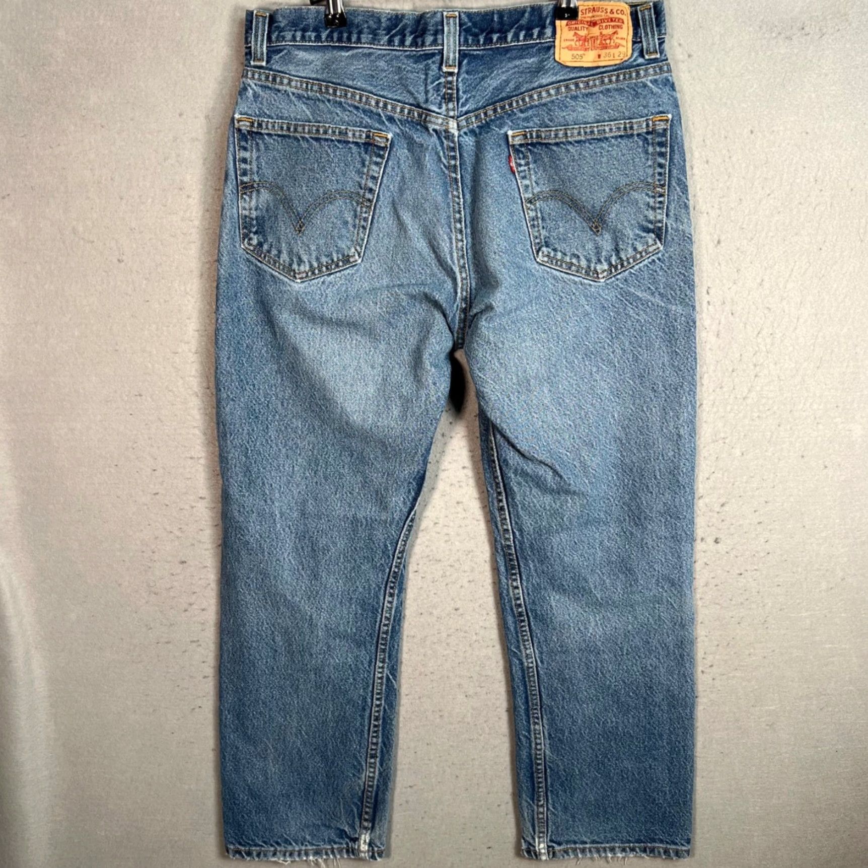 Levi's VINTAGE Levi's 505 Jeans Mens Regular Fit Denim Light Wash 36x29 5-Pocket 100% Cotton Blue Mens Regular Jeans Size US 36 / EU 52 - 2 Thumbnail