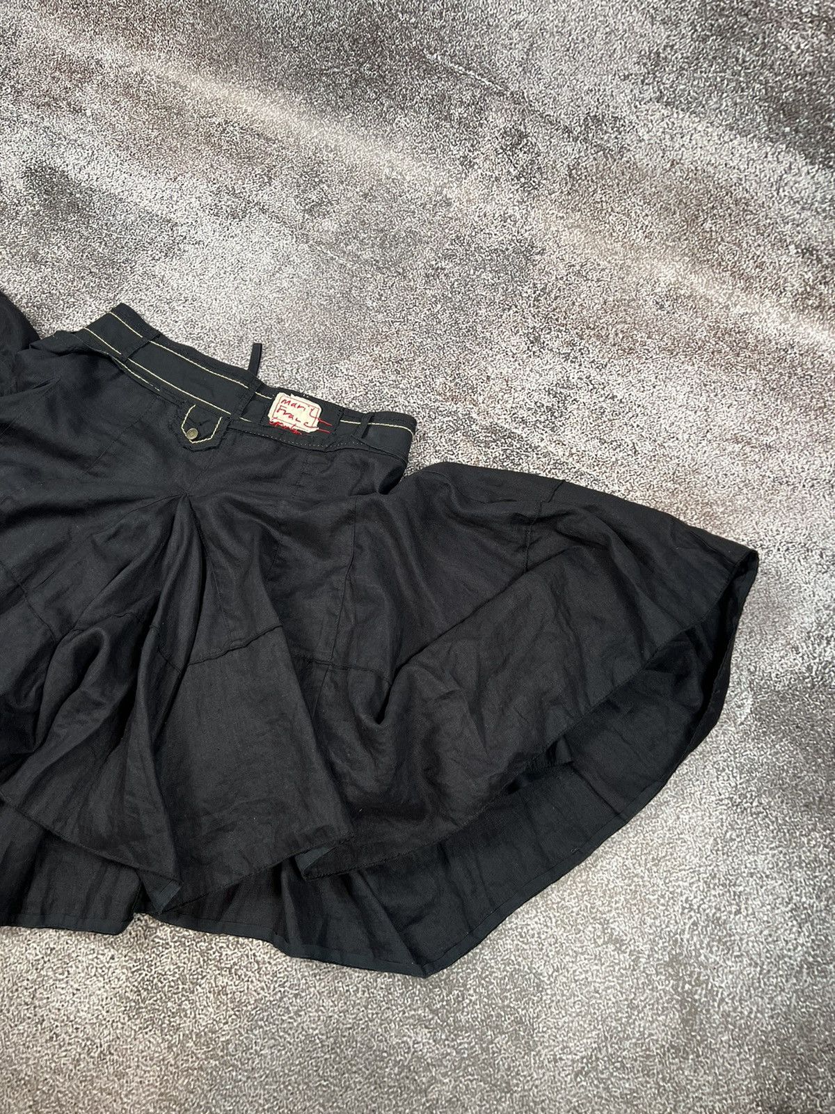 Marithe + Francois Girbaud Marithe Francois Girbaud Oversized batman linen skirt y2k Size 30" / US 8 / IT 44 - 3 Thumbnail