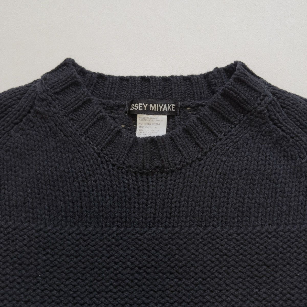 Issey Miyake Black ‘3D Patterned Stripe’ Wool Sweater Size US L / EU 52-54 / 3 - 6 Thumbnail