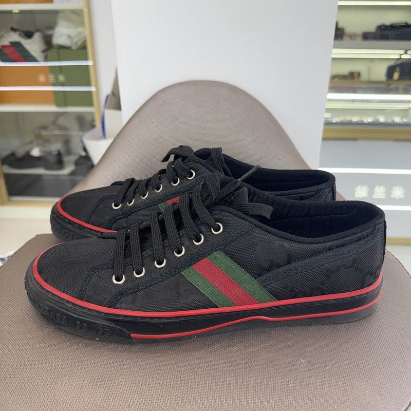 Gucci Gucci 1977 Double G Logo Fashion Sneakers 0079 Size US 8.5 / EU 41-42 - 1 Thumbnail