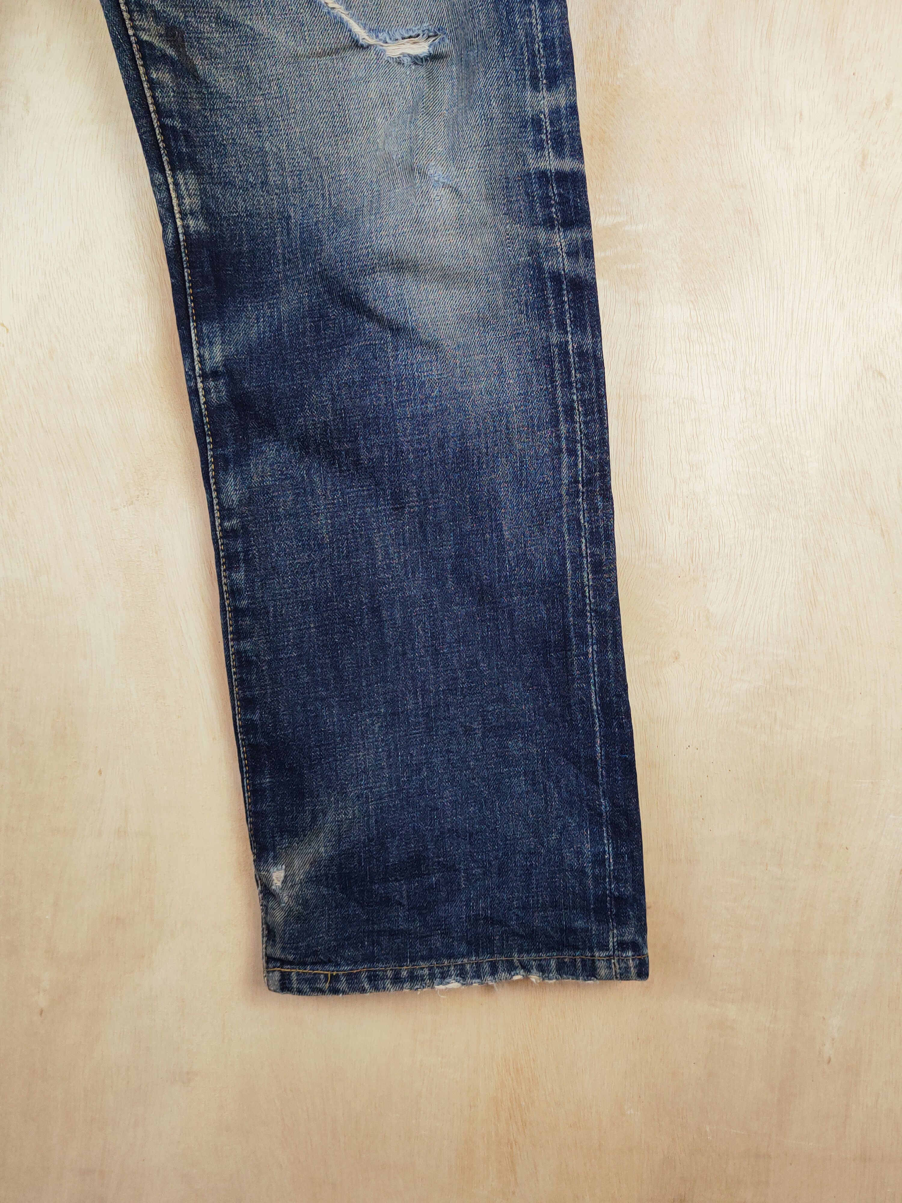 Levi's DL Levi's Big E selvedge Distressed Ripped Jeans #S2674 Size US 29 - 6 Thumbnail