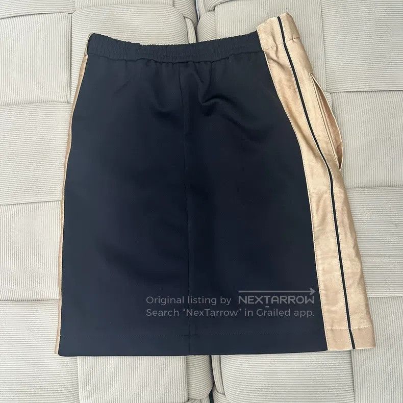 Louis Vuitton Louis Vuitton Side logo sporty casual skirt Size 33" - 2 Thumbnail
