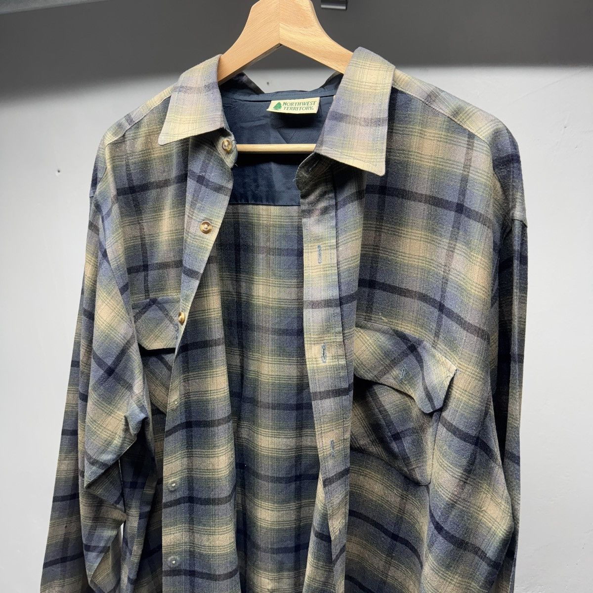 Vintage Thrashed Faded Distressed Plaid Flannel Shirt ERD Grunge Size US L / EU 52-54 / 3 - 2 Thumbnail