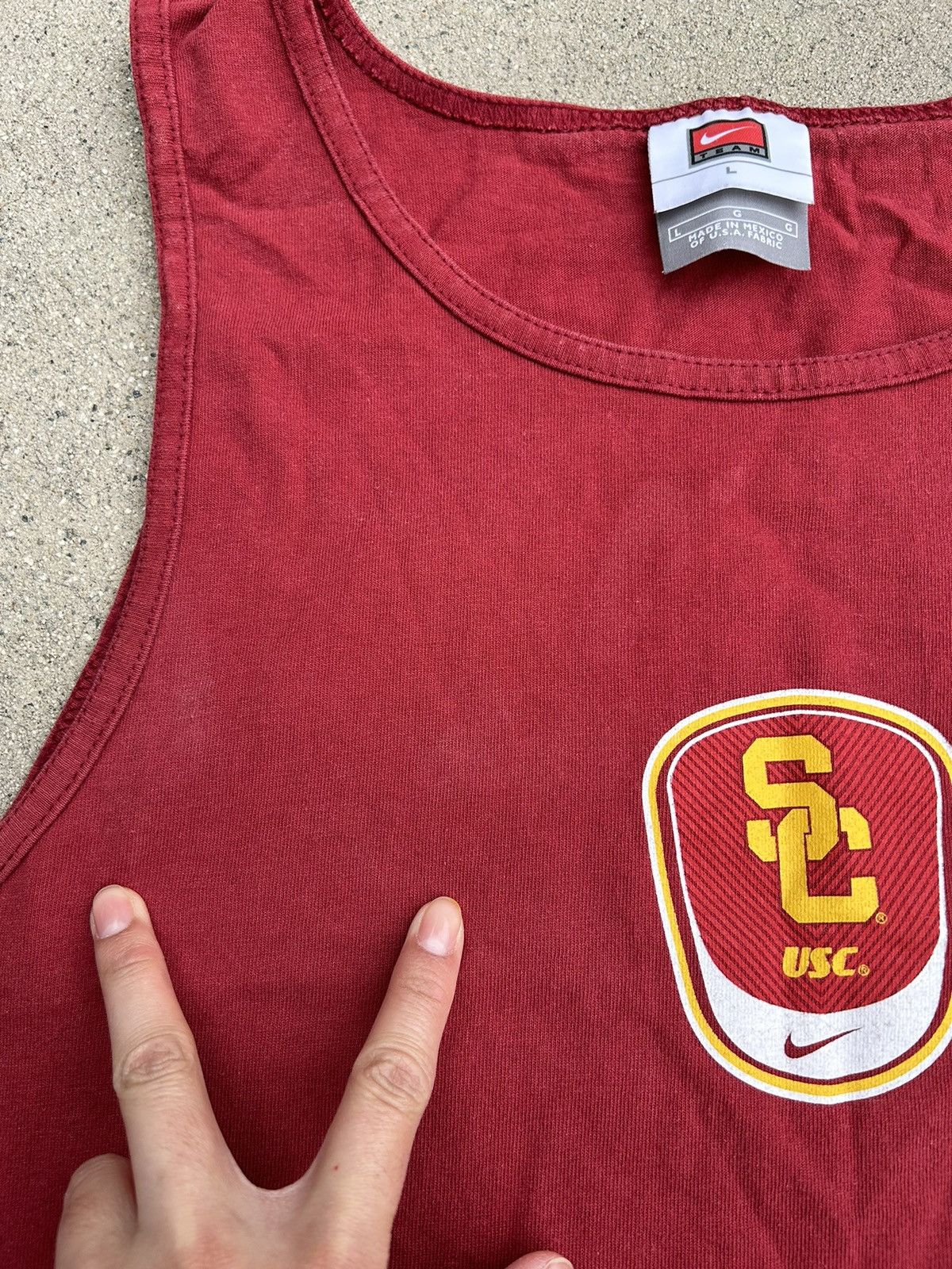 Nike Vintage Nike USC muscle tank Size US L / EU 52-54 / 3 - 4 Thumbnail