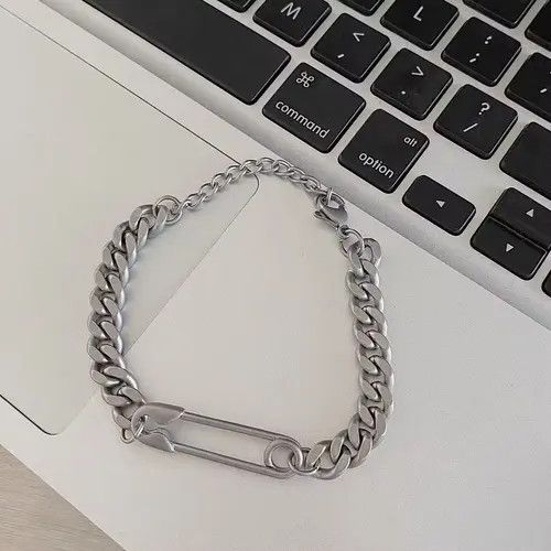 Designer × Vintage Retro pin chain bracelet Size ONE SIZE - 3 Thumbnail