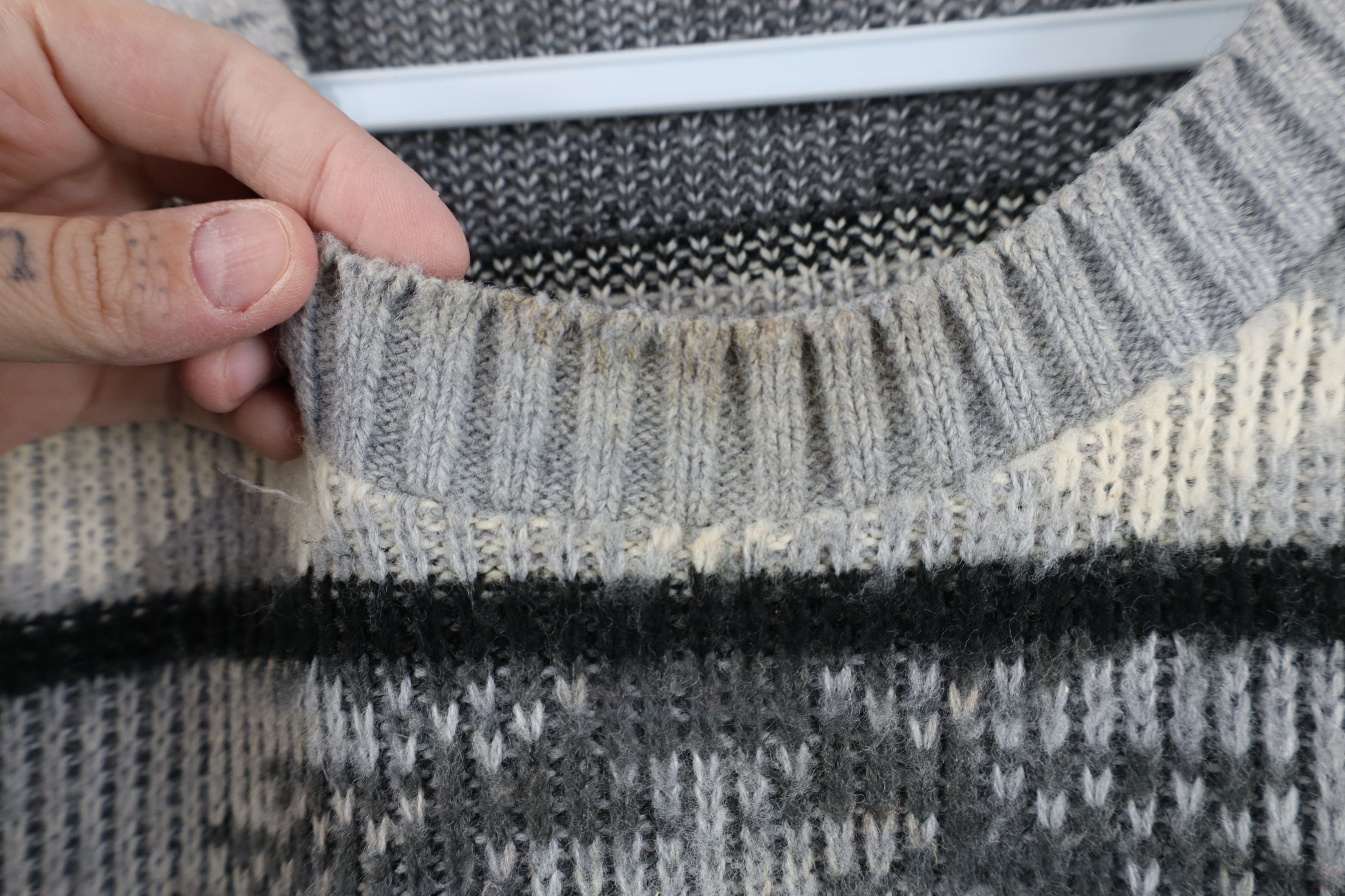 Vintage Vintage 90s Streetwear Fair Isle Knit Crewneck Sweater Size US L / EU 52-54 / 3 - 7 Thumbnail