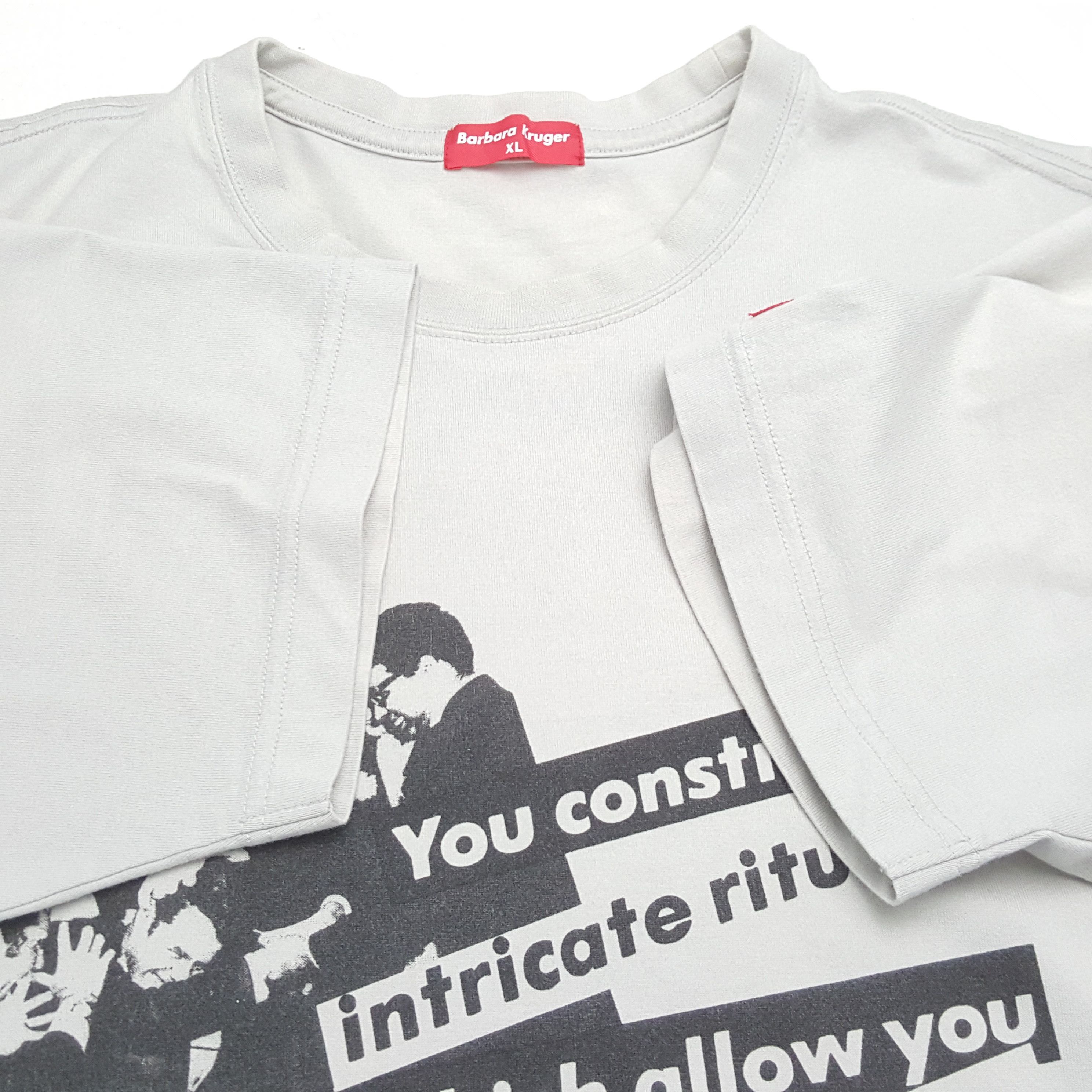 Barbara Kruger × Japanese Brand × Vintage BARBARA KRUGER X Japanese Brand Streetwear Style Tshirt Size US L / EU 52-54 / 3 - 7 Thumbnail