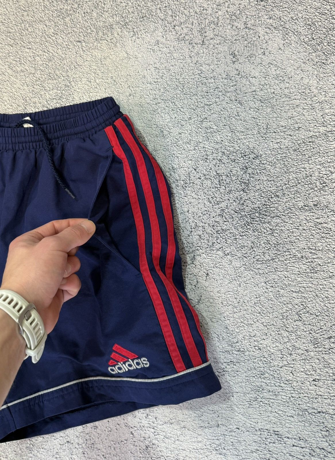 Adidas Vintage Adidas Shorts Navy Stripes Youth USA L Lined Soccer Size US 26 / EU 42 - 5 Thumbnail