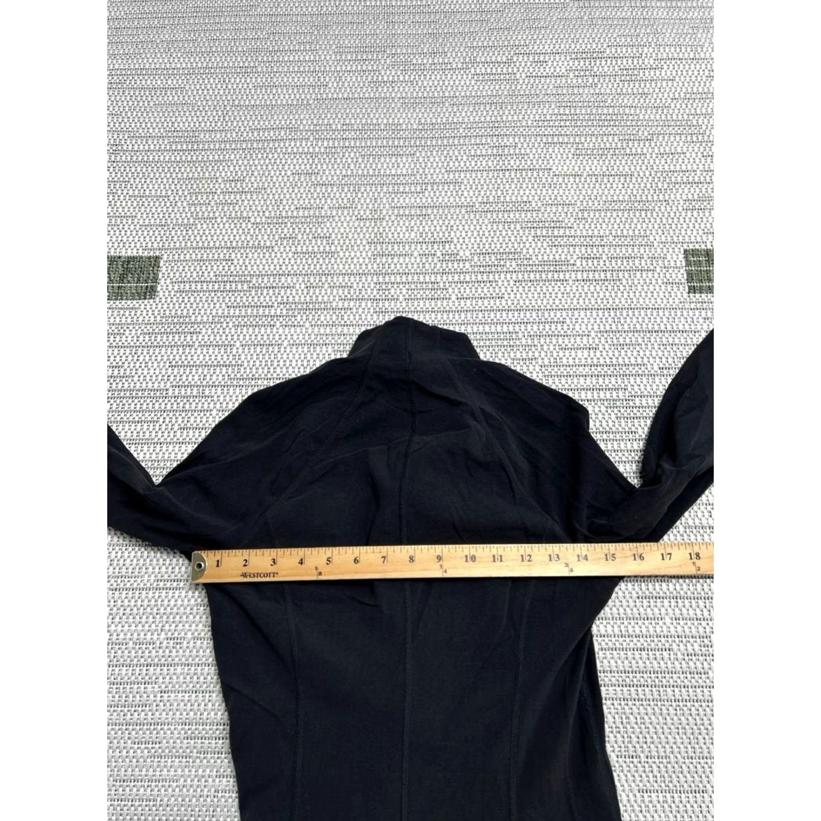 Athleta Athleta Jacket Womens XS Black Salutation Nylon Stretch Quick Drying Full Zip Size XS / US 0-2 / IT 36-38 - 5 Thumbnail