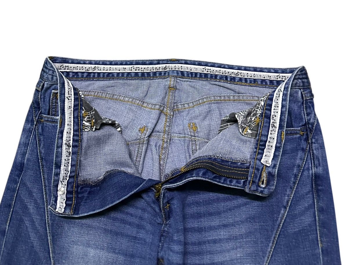 Number (N)ine Number nine distressed style denim jeans Size US 31 - 6 Thumbnail