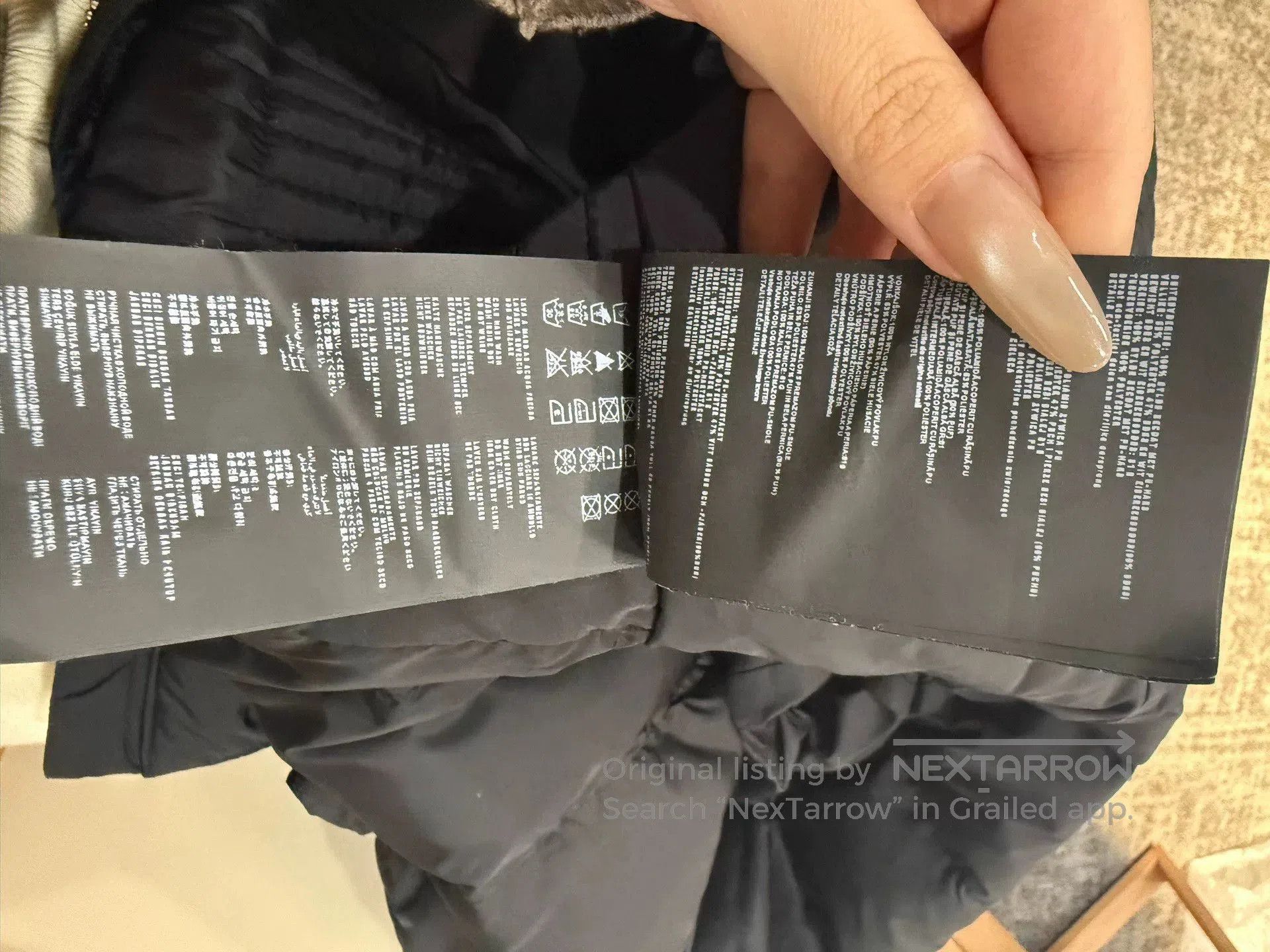 Prada Prada Size 40 Black Hooded Down Jacket. Size US XXS / EU 40 - 8 Thumbnail