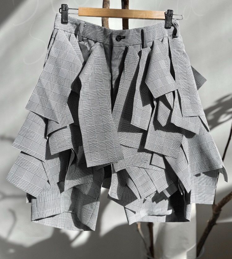 Comme des Garcons Comme Des Garcons SThousand Bird Grid 2502-Nextarr Size 28" / US 6 / IT 42 - 1 Thumbnail