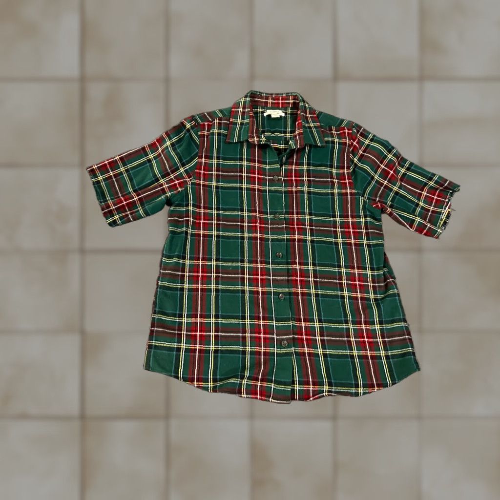 Vintage L.L. Bean Shirt Button-Up Plaid Flannel Medium Green Outdoors Casual Button-Down Collar Mens Regular Pocketed USA Outdoor Green Blue? Size US M / EU 48-50 / 2 - 1 Thumbnail