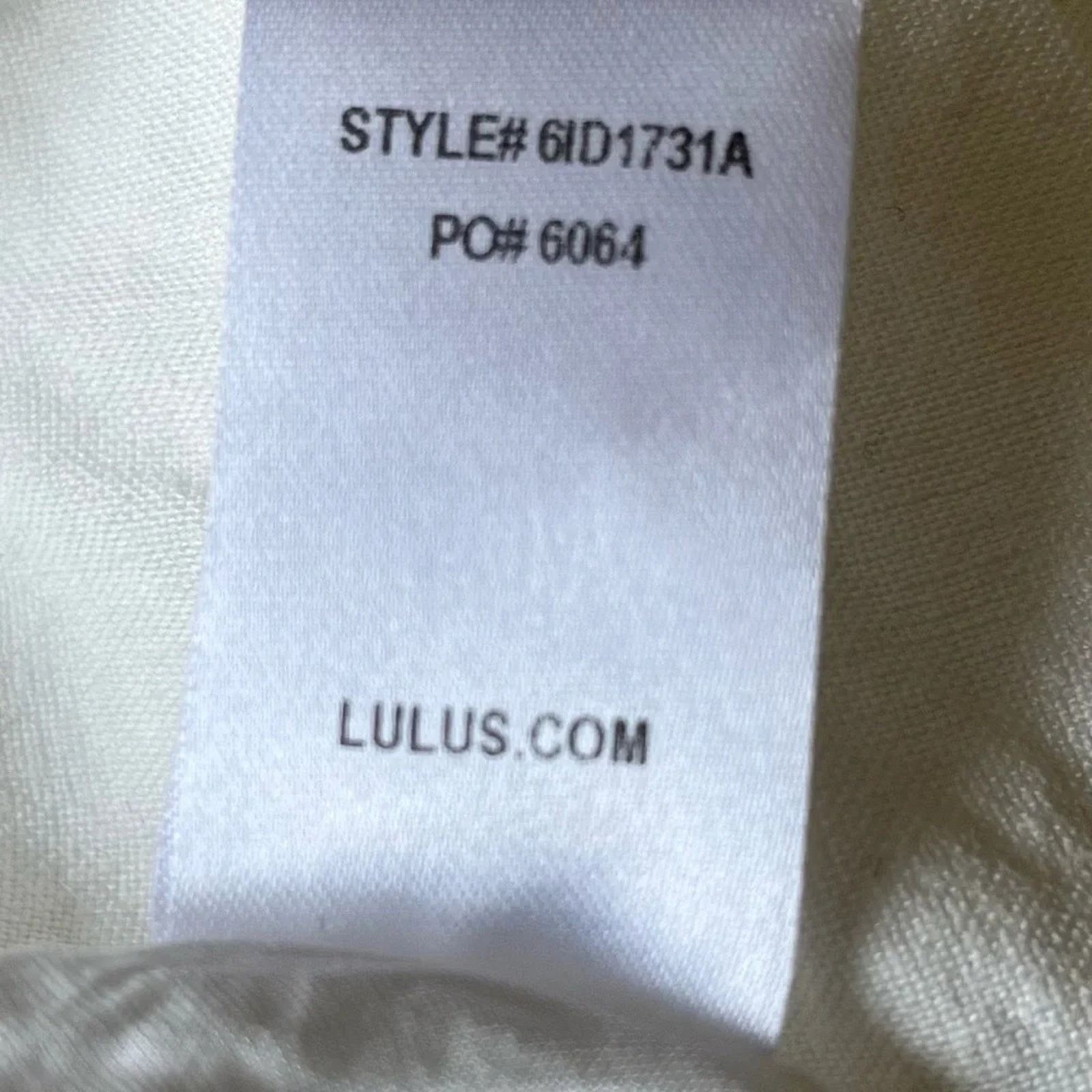 The Unbranded Brand Lulus split ends white mini dress w/spaghetti strap, size M Size M / US 6-8 / IT 42-44 - 5 Thumbnail