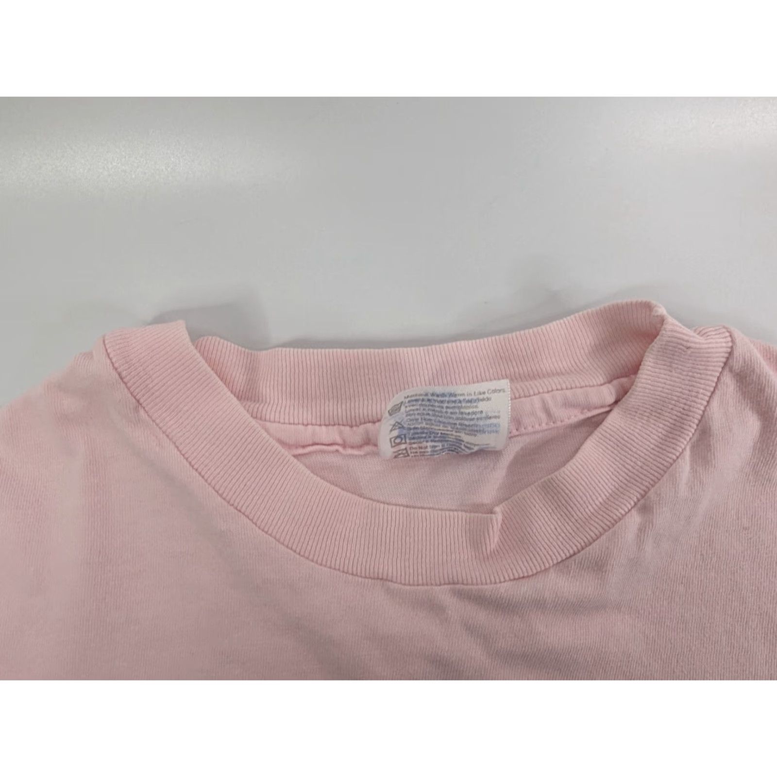 Hanes VINTAGE 90s Hanes Pink T-Shirt Women’s XL Beefy Single Stitch Made in Mexico Short Sleeve T-Shirt Mens Size XL / US 12-14 / IT 48-50 - 7 Thumbnail