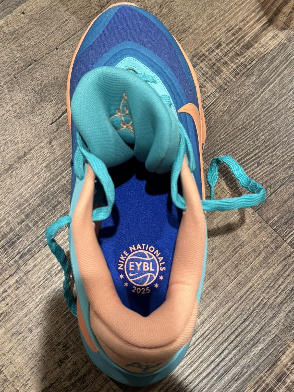 Nike Nike A One EYBL Size US 8.5 / EU 41-42 - 7 Thumbnail