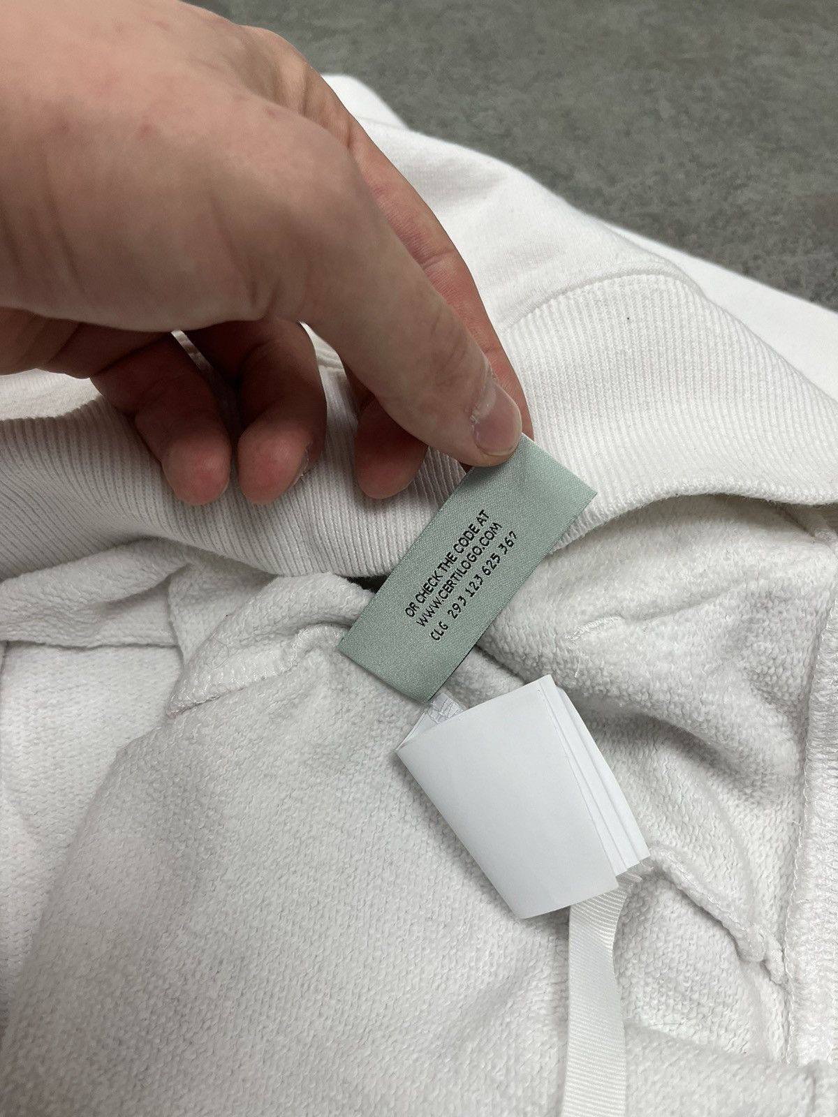 Japanese Brand Hoodie Off-White Size US S / EU 44-46 / 1 - 9 Thumbnail