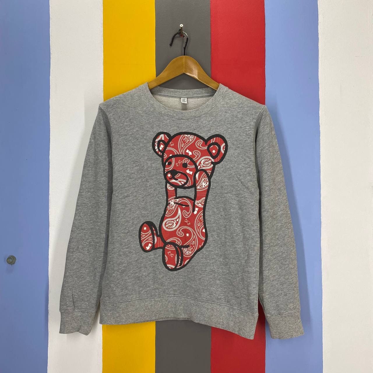 Japanese Brand Paisley Bear Pull Head GRANIPH STORE Sweatshirt #2179/20 Size US S / EU 44-46 / 1 - 1 Thumbnail