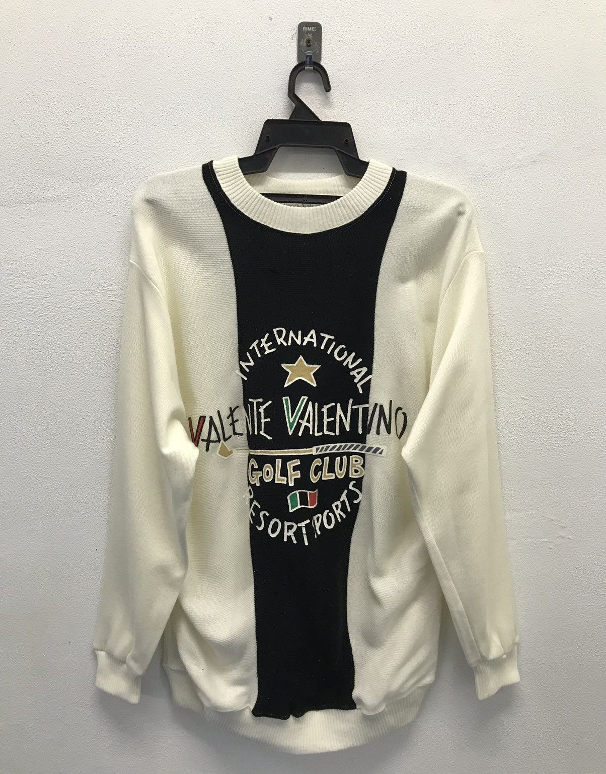 Valentino × Vintage Vintage Valente Valentino Golf Club Sweatshirt Size US M / EU 48-50 / 2 - 1 Thumbnail